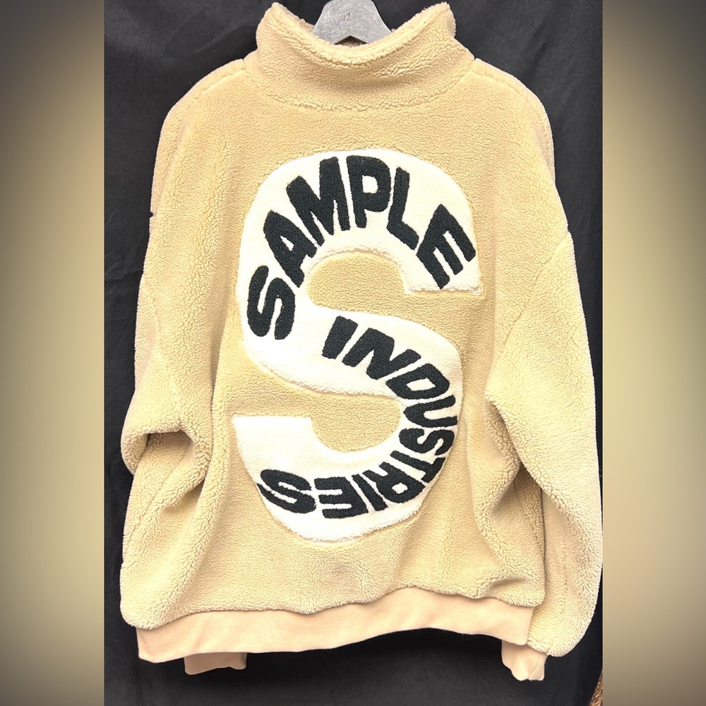 Sample Industries- Heavy Cozy Cream‎ Quarter zip Sherpa Pullover-Size: Medium